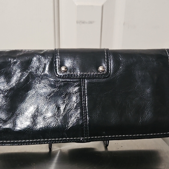 Coach Black EUC Y2K Soho Leather Clutch with Silver Buckle